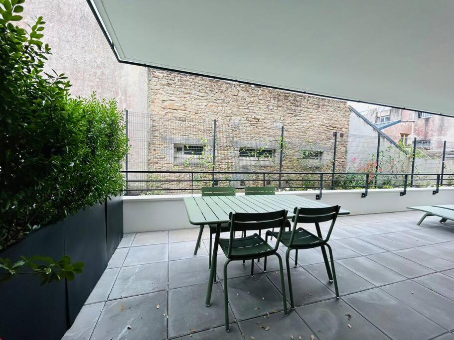 L'Hermine Terrasse Et Parking, 500 Plage 孔卡尔诺 外观 照片